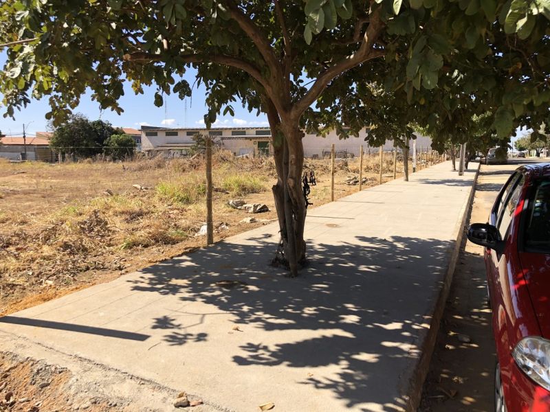 Foto de EXCELENTE TERRENO À VENDA EM CALDAS NOVAS – REGIÃO EM EXPANSÃO NA ESTÂNCIA ITANHAGÁ