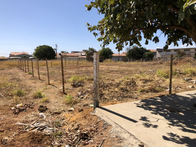 Foto de EXCELENTE TERRENO À VENDA EM CALDAS NOVAS – REGIÃO EM EXPANSÃO NA ESTÂNCIA ITANHAGÁ